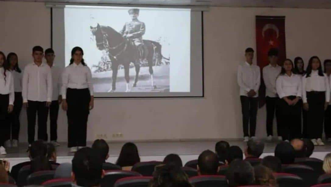 10 Kasım Atatürk'ü Anma Programımız  İvrindi Anadolu İmam Hatip Lisesi Toplantı Salonunda Gerçekleştirildi