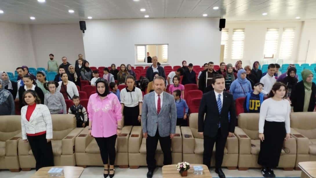 Gazi Mehmet Azman Çavuş Özel Eğitim Meslek Okulunda Engelliler Haftası Kutlama Programı ve 12.Sınıf Öğrencilerinin Mezuniyet Heycanı