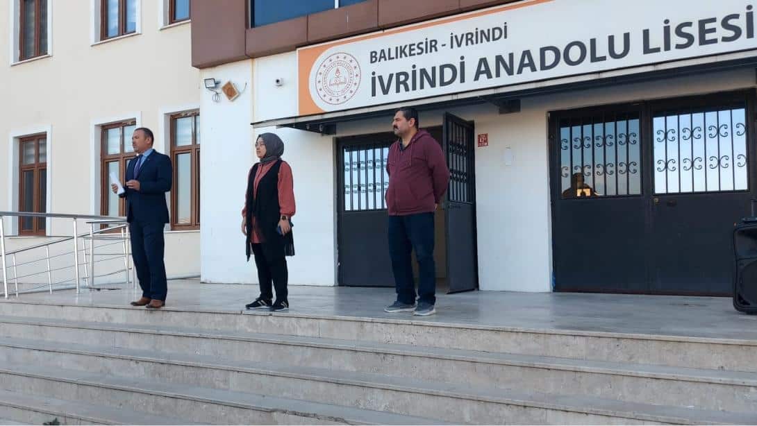 İlçe Milli Eğitim Müdürümüz Mustafa YÜCEL, Taşıma Yoluyla Eğitime Devam Eden Ortaöğretim  Kurumlarımızdaki Öğrenciler ile Biraraya Geldi